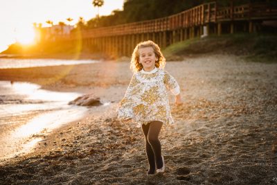 sesion de fotos de familia al atardecer