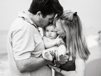 sesion de familia en la playa malaga